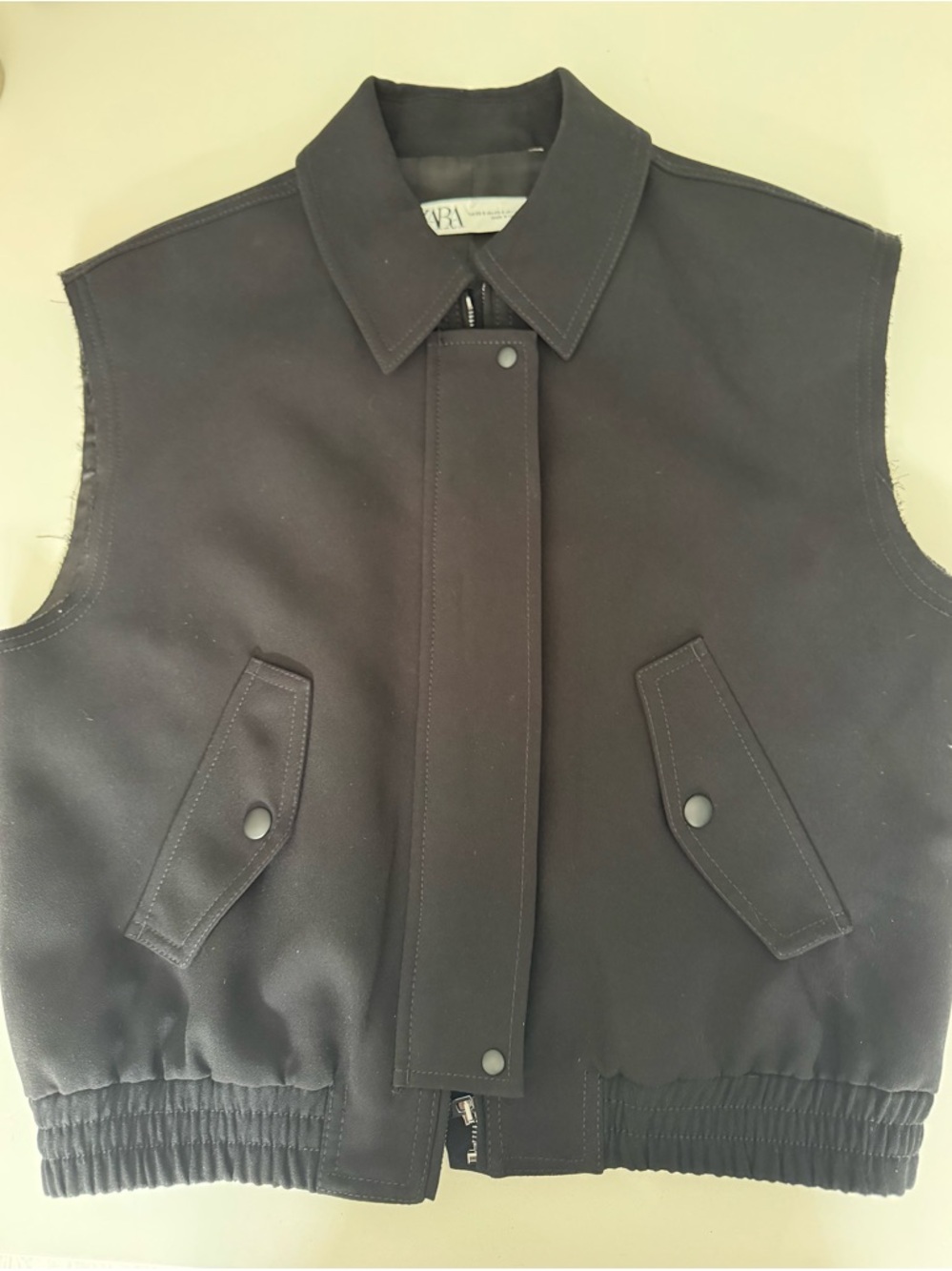 Zara Black Sleeveless Zip Vest